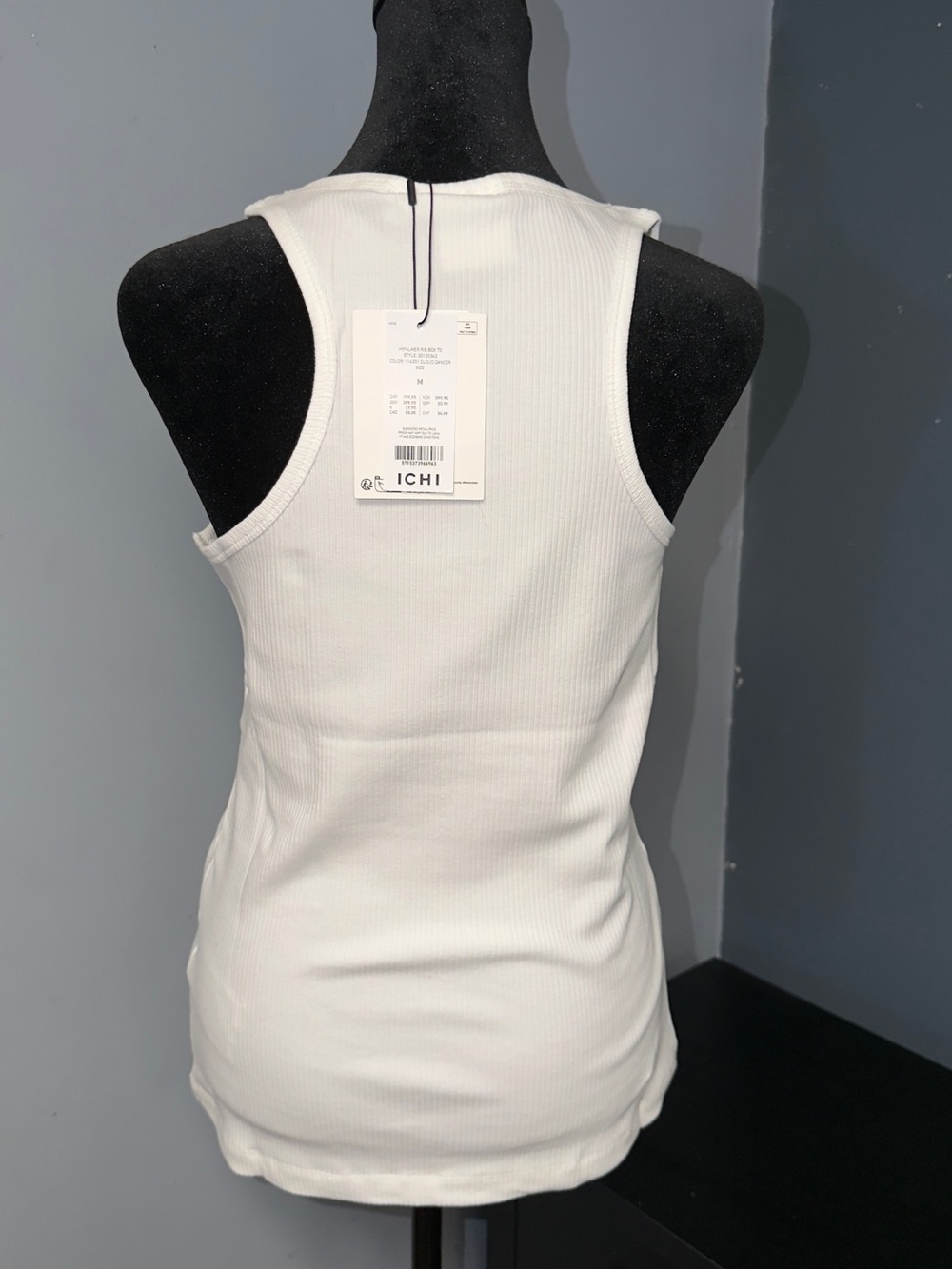 Everyday Ribbed White Tank Top - Picture 3 of 5